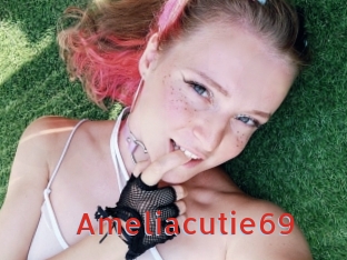 Ameliacutie69