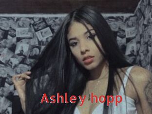 Ashley_hopp