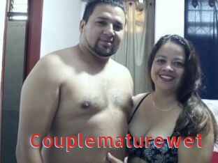 Couplematurewet