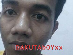 DAKUTAbOYxx