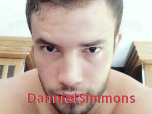 Danniel_Simmons