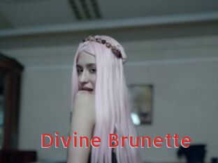 Divine_Brunette