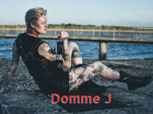 Domme_J