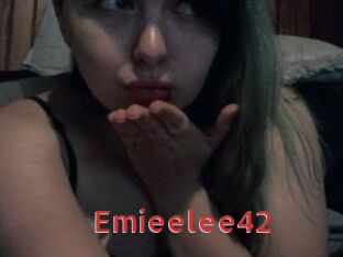 Emieelee42