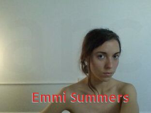 Emmi_Summers