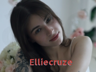Elliecruze