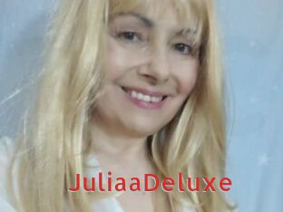 JuliaaDeluxe