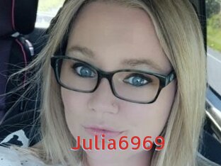 Julia6969