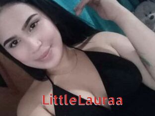 LittleLauraa