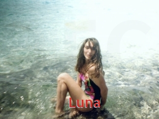 Luna_Taylor