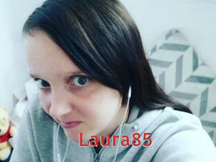 Laura85