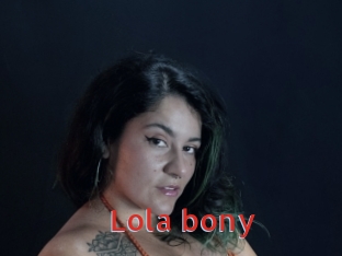 Lola_bony