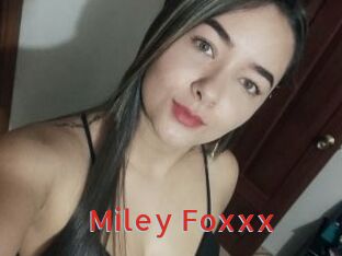 Miley_Foxxx