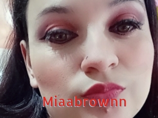 Miaabrownn