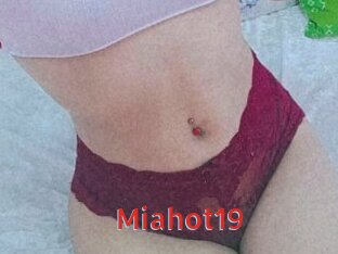 Miahot19