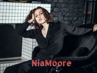 NiaMoore
