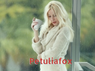 Petuliafox