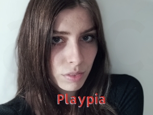 Playpia