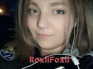 RoxiiFoxii