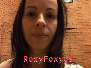 RoxyFoxy_69
