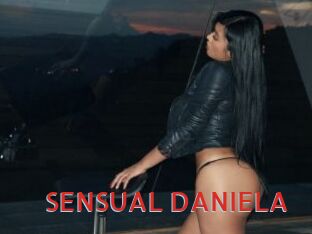 SENSUAL_DANIELA