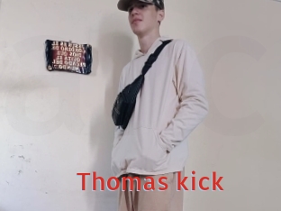 Thomas_kick