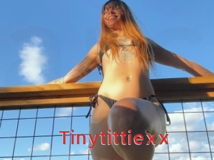 Tinytittiexx