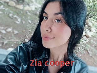 Zia_cooper